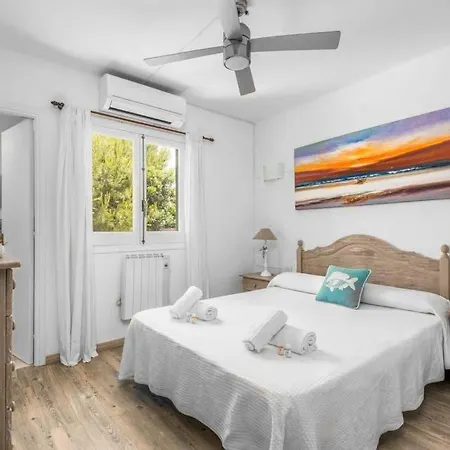 Cap D'artrutx Sleeps 6 Pool Air Con Wifi Villa Cala en Bosch